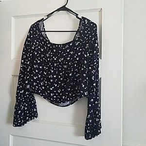 NWOT STONE COLD FOX  CROP TOP